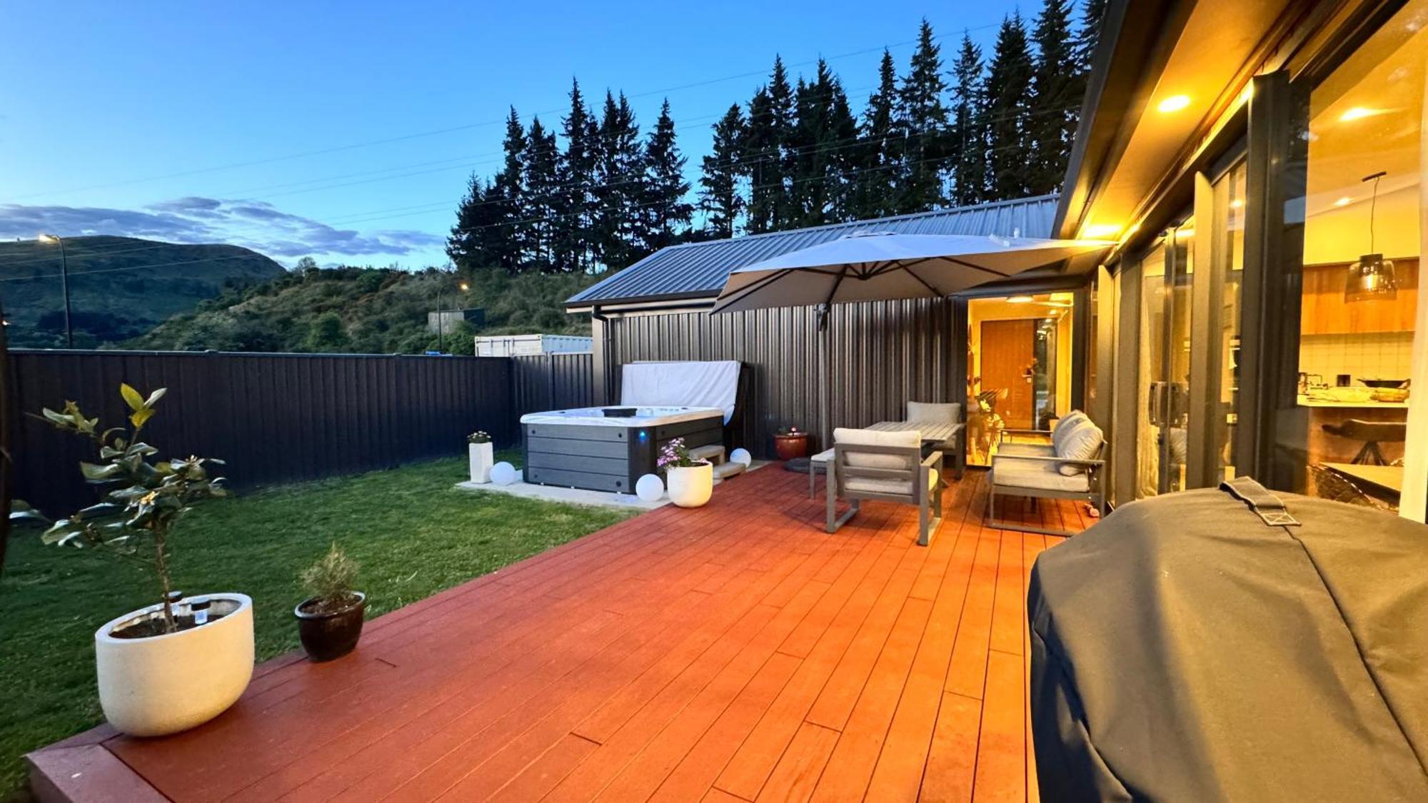 Hillside Studio Queenstown Exterior photo